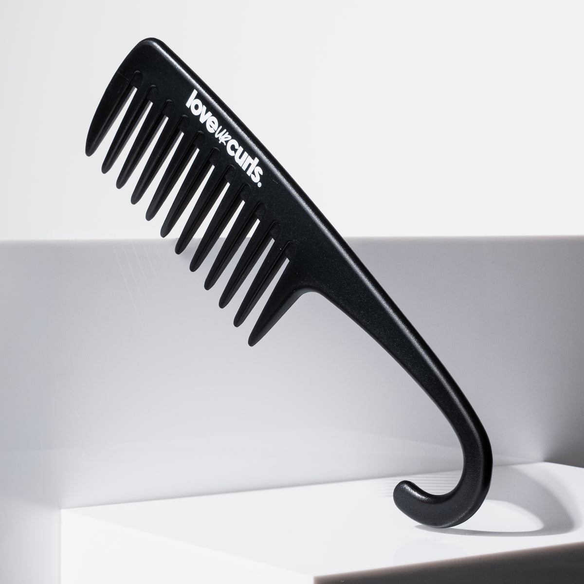 Wide-Tooth Comb